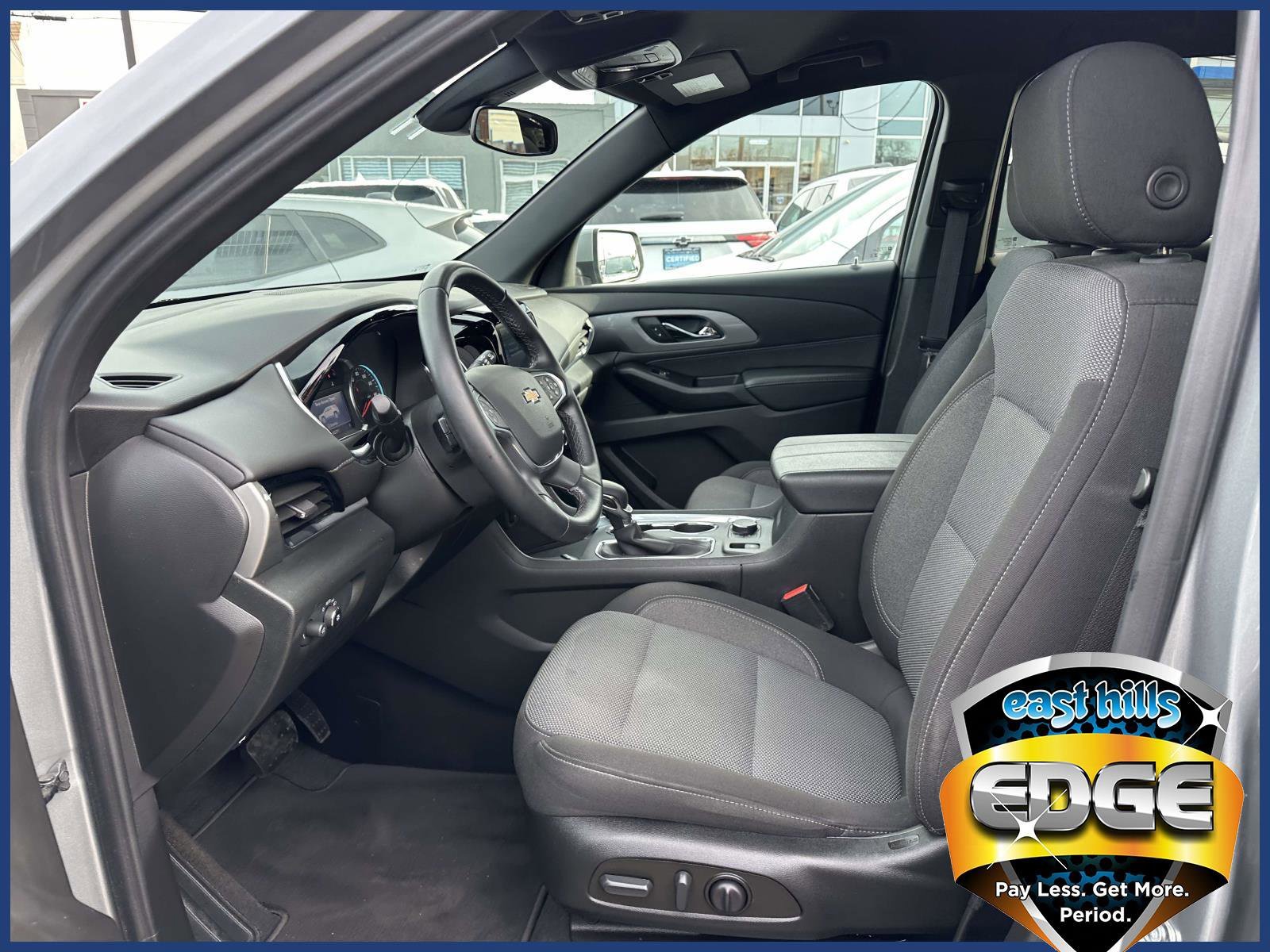 2023 Chevrolet Traverse 1LT - Photo 11