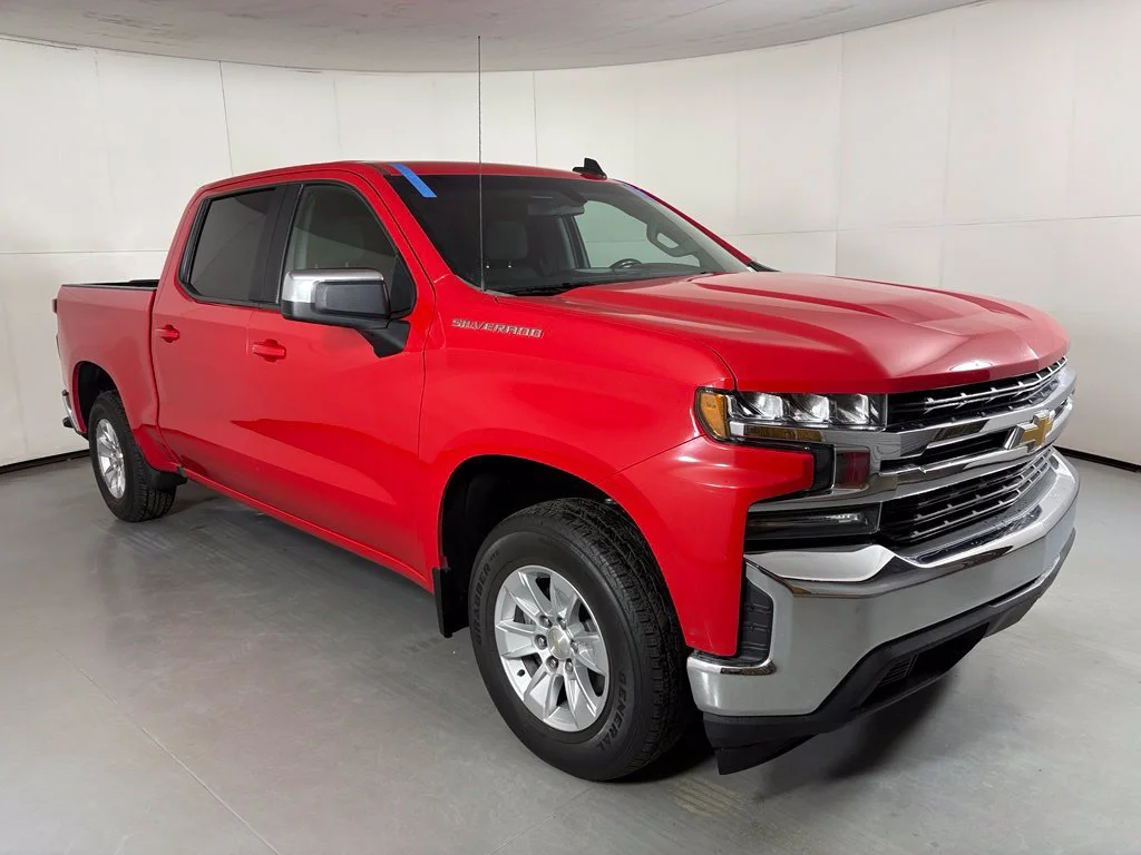 Used 2021 RED HOT Chevrolet LT image 2