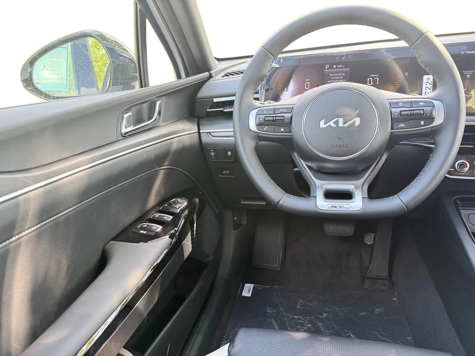 New 2026 Snow White Pearl Kia GT-Line image 21