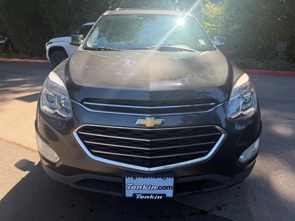 Used 2017 Nightfall Gray Metallic Chevrolet Premier image 9