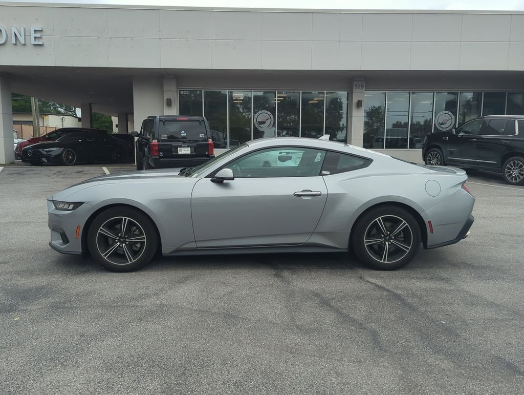 Used 2024 Silver Ford EcoBoost Premium image 3