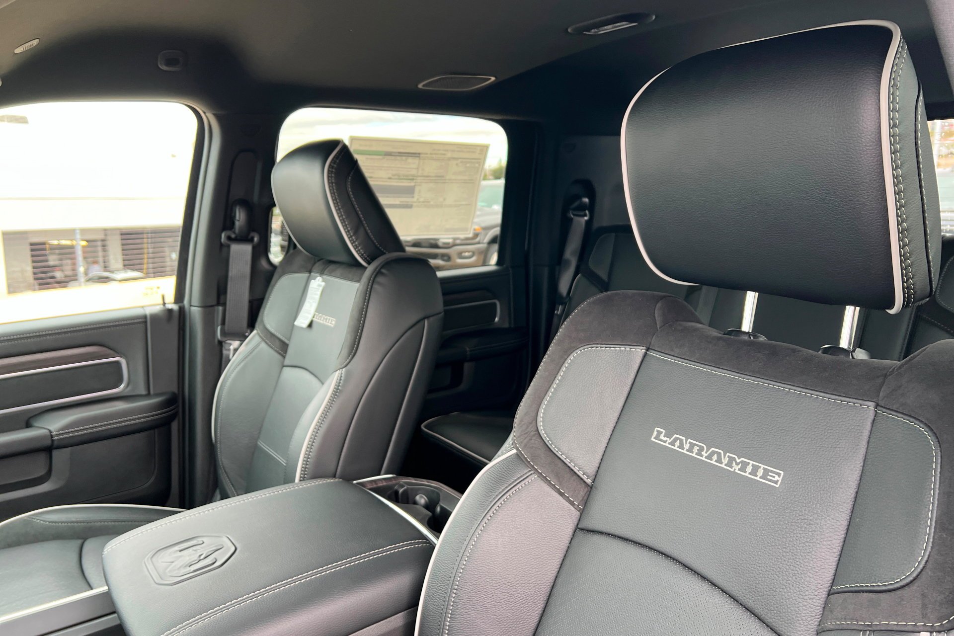 New 2027 Silver-Zynith Exterior Paint RAM Laramie image 17