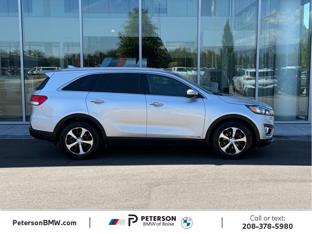 Used 2016 Silver Kia EX image 6