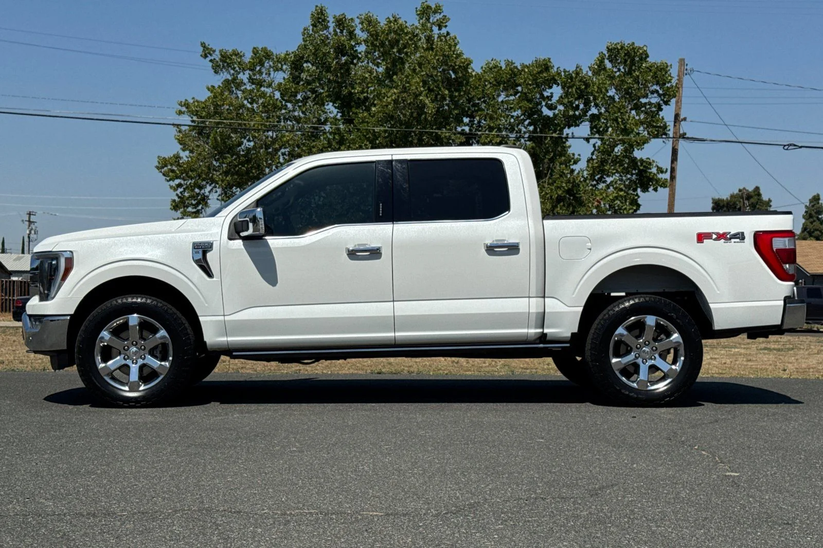 Used 2023 White Metallic Ford King Ranch image 8