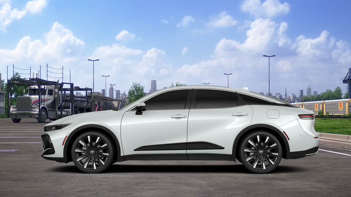 New 2026 Oxygen White Toyota Platinum image 27