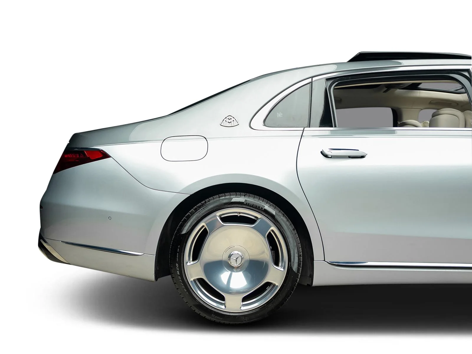 Used 2024 Silver Mercedes-Benz Maybach S 580 image 33