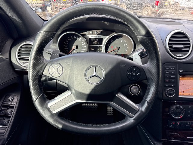 Used 2010 Arctic White Mercedes-Benz ML 63 AMG® image 20