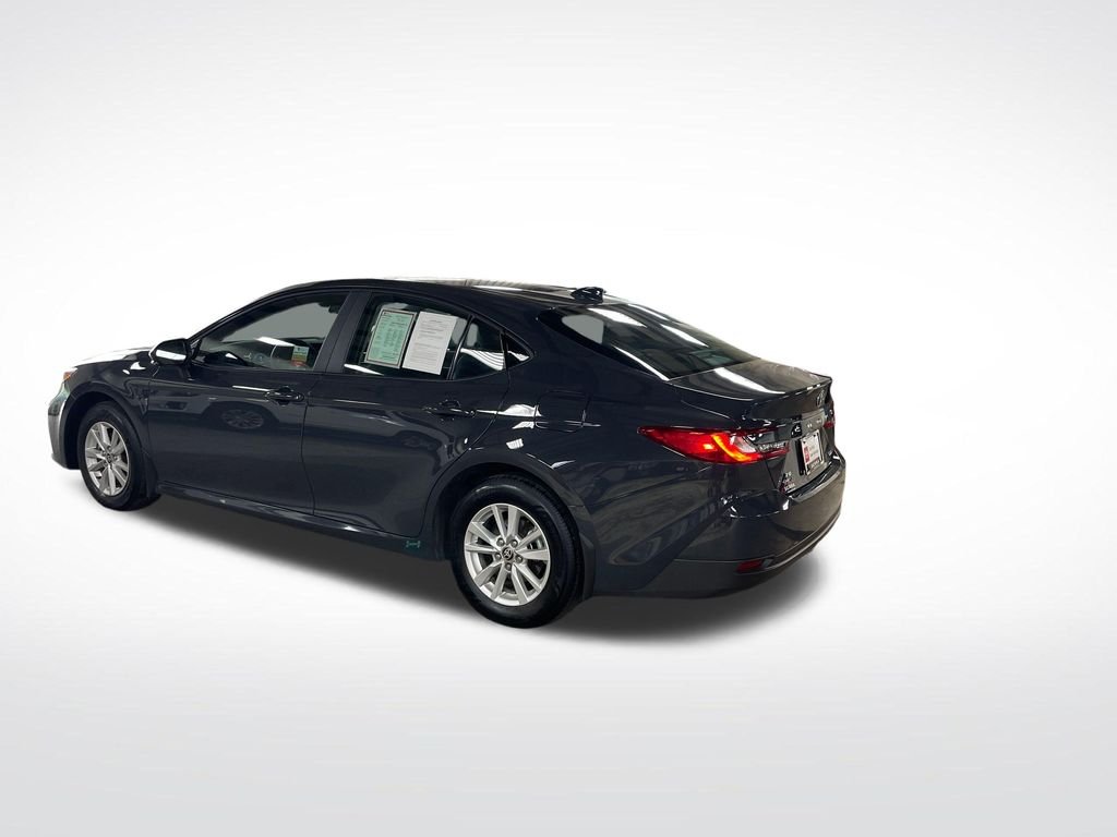 Certified Used 2025  Toyota LE image 3