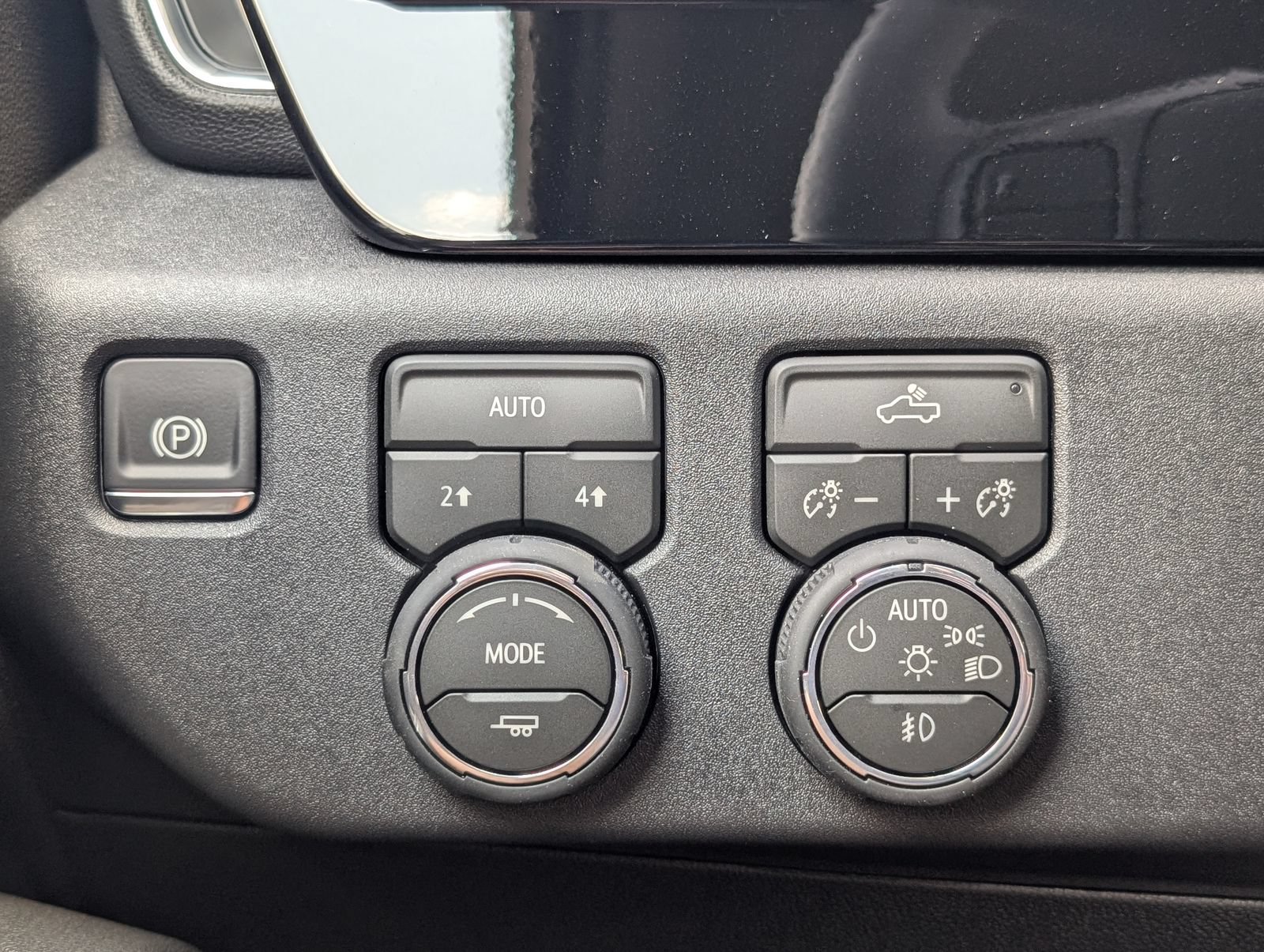 New 2026 Sterling Gray Metallic Chevrolet RST image 15