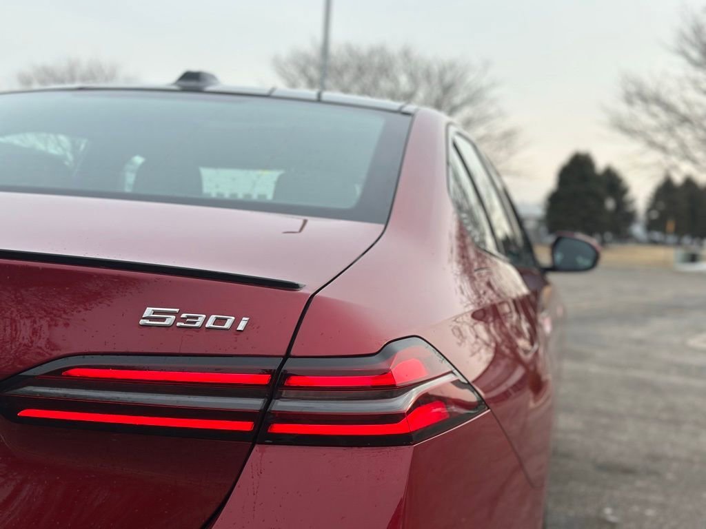 New 2026 Vegas Red Metallic BMW 530i xDrive image 12