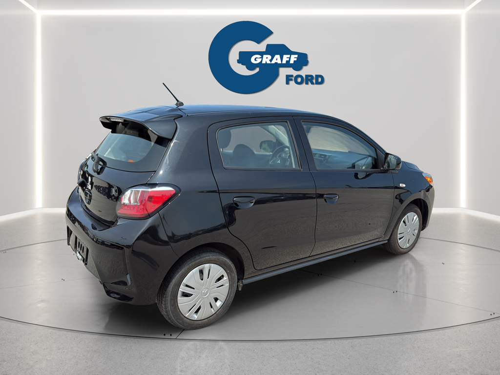 Used 2024  Mitsubishi ES image 7
