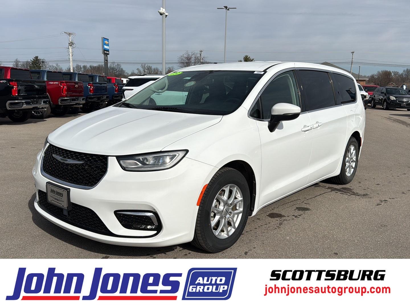 2023 Chrysler Pacifica Touring L