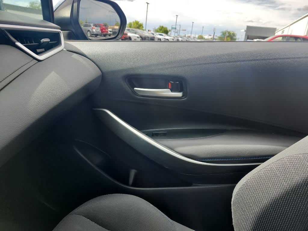 Used 2020 Celestite Toyota SE image 29