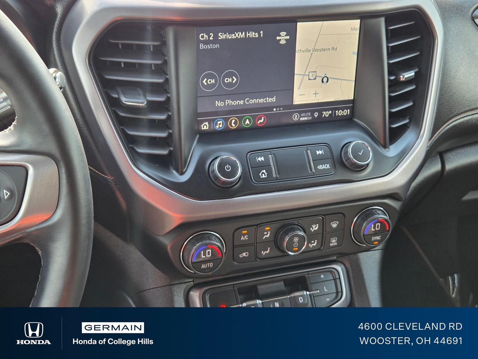 2023 GMC Acadia AT4 - Photo 10