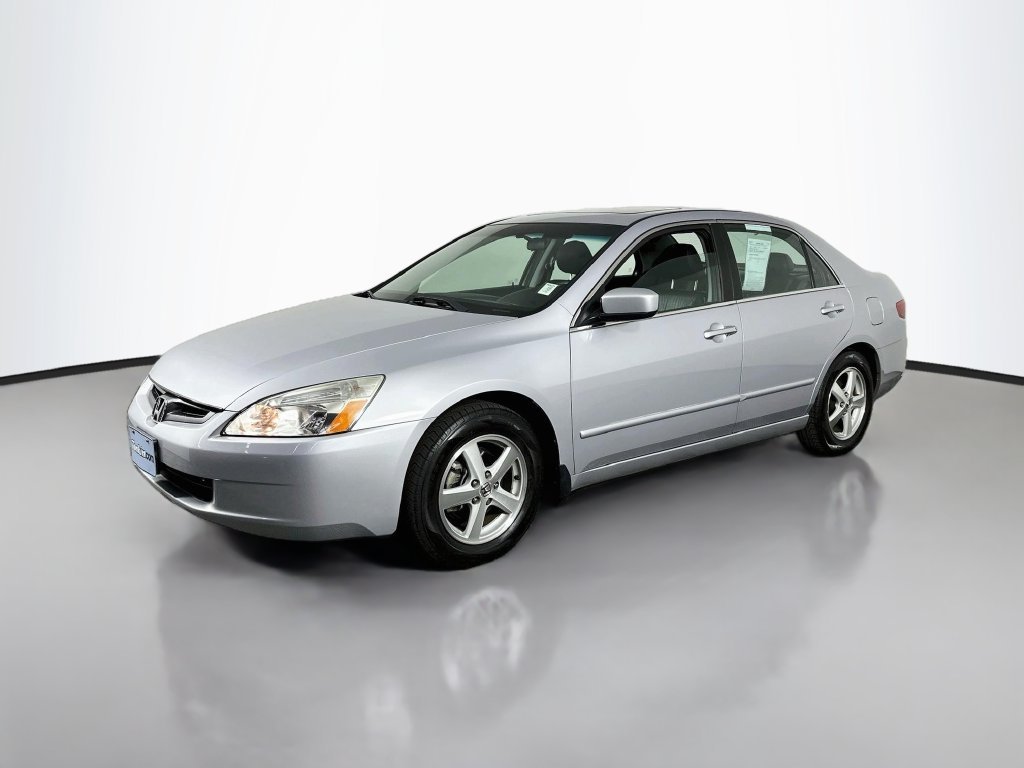Used 2005 Silver Frost Metallic Honda EX-L image 4