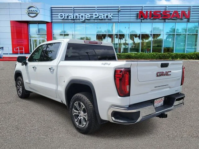 Used 2024 White GMC SLT image 3