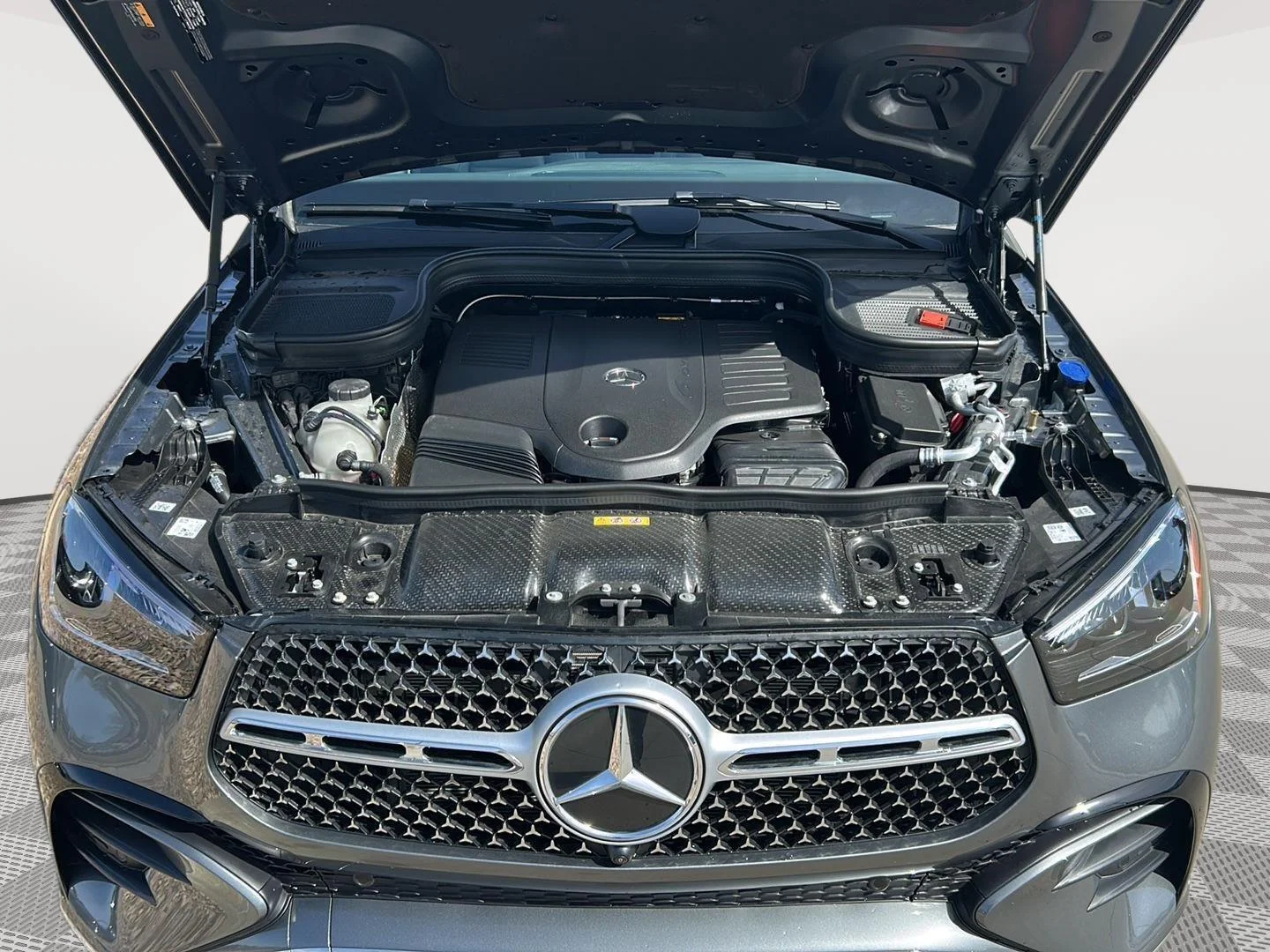 New 2026 Selenite Grey Metallic Mercedes-Benz GLE 450 image 29