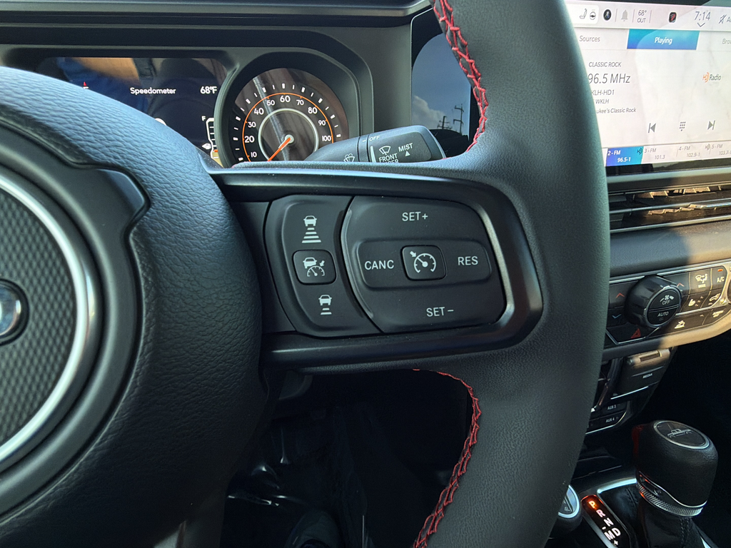 Used 2024 White Jeep Rubicon image 23