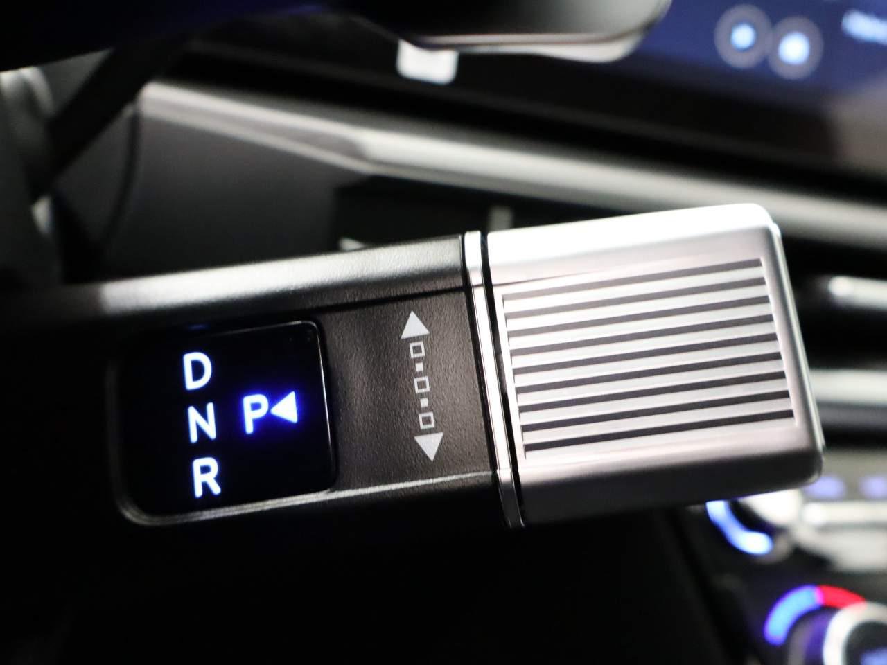 New 2026 Phantom Black Hyundai SE image 8