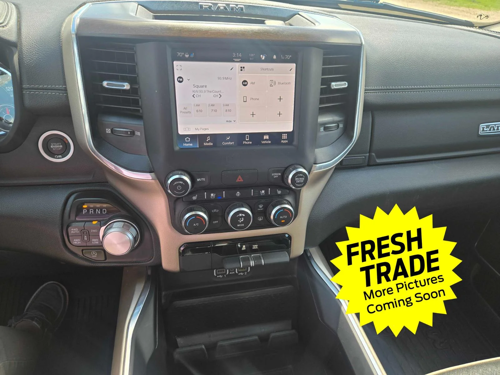 Used 2022 Granite Crystal Metallic Clearcoat Ram Laramie image 10