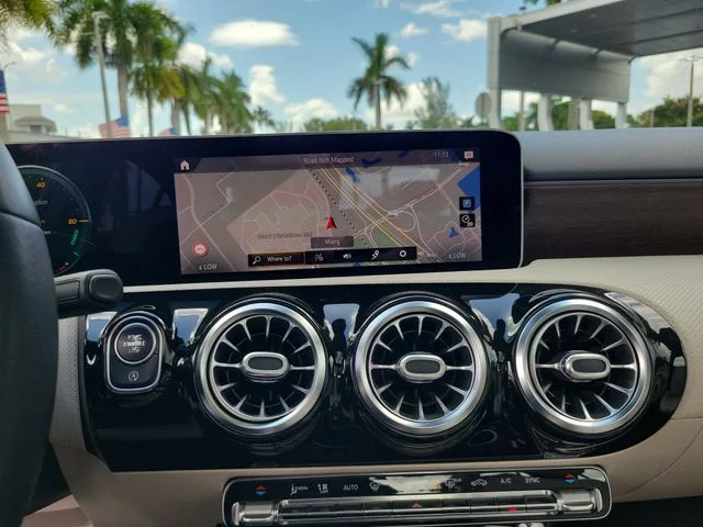 Used 2019 Black Mercedes-Benz A 220 image 23