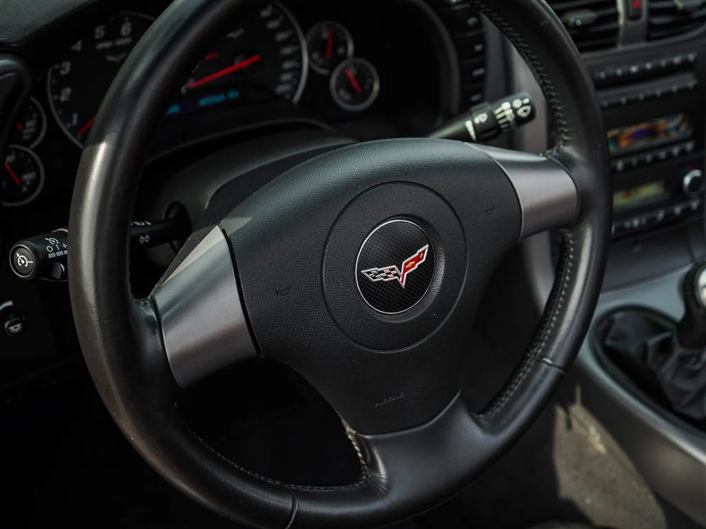 Used 2007 Victory Red Chevrolet NA image 21