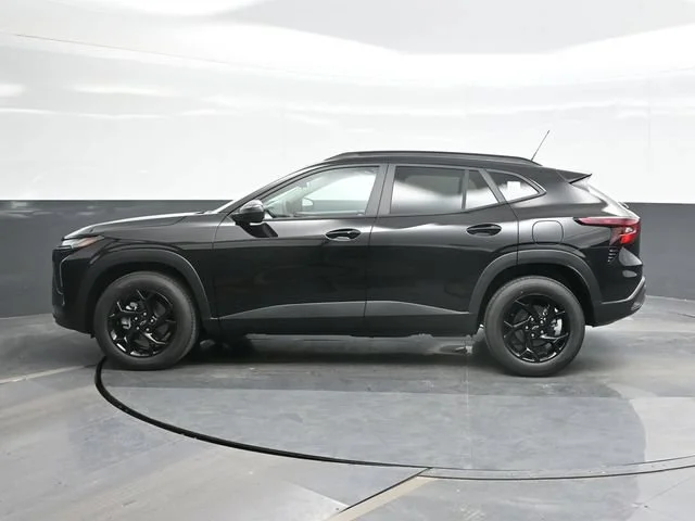 New 2026 Mosaic Black Metallic Chevrolet LT image 4