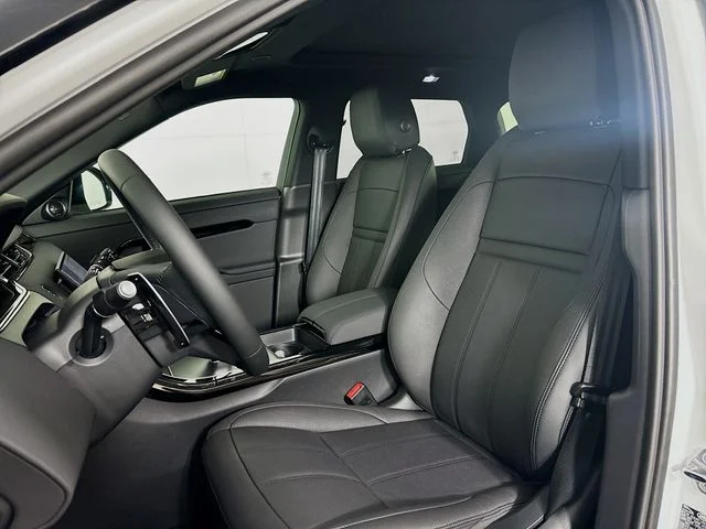 New 2026 White Land Rover S image 21