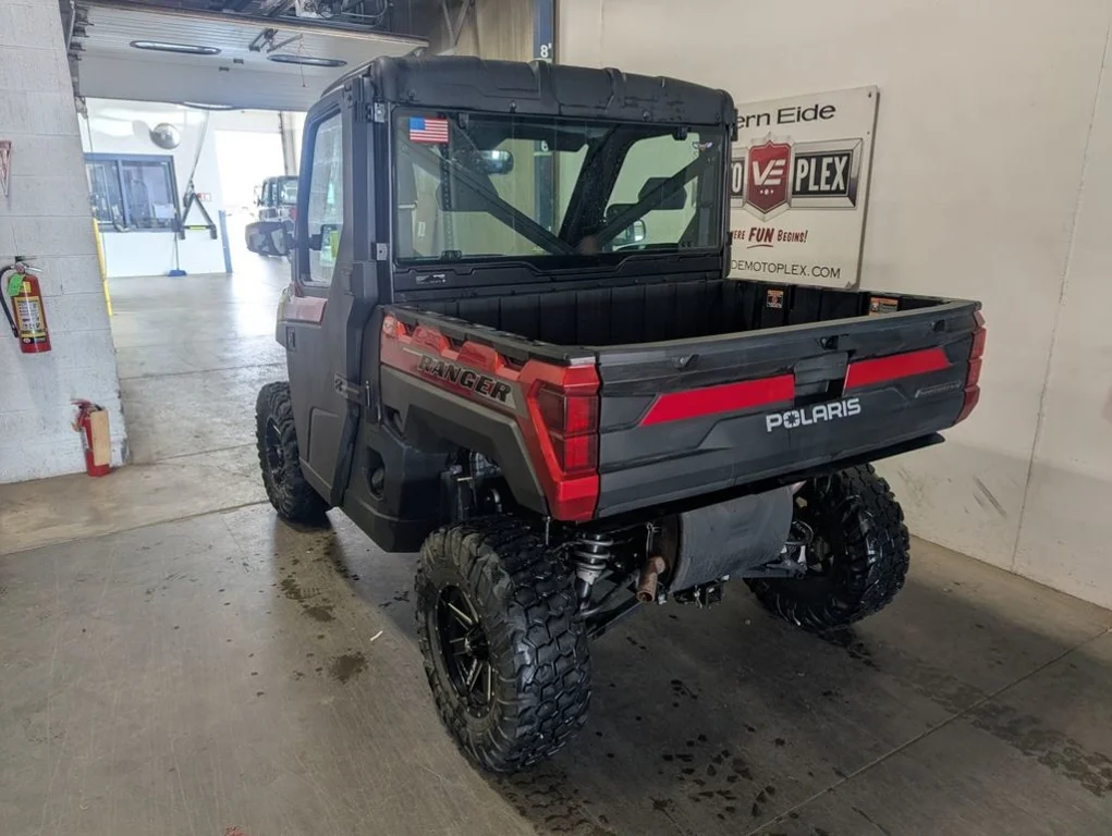 Used 2025 RED Polaris Premium image 3