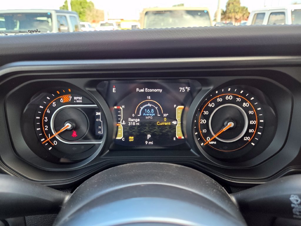 New 2026 Black Clear-Coat Exterior Paint Jeep Sahara image 20