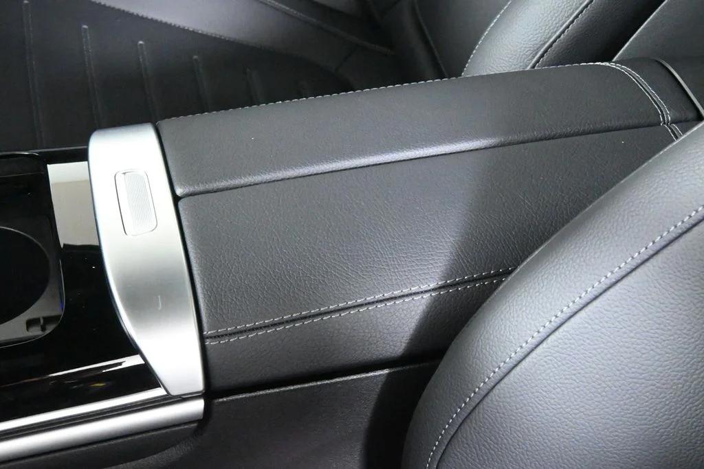 Used 2026 White Mercedes-Benz C 300 image 23