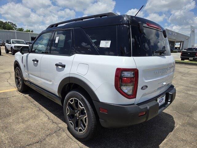 New 2026 Oxford White Ford Outer Banks® image 3