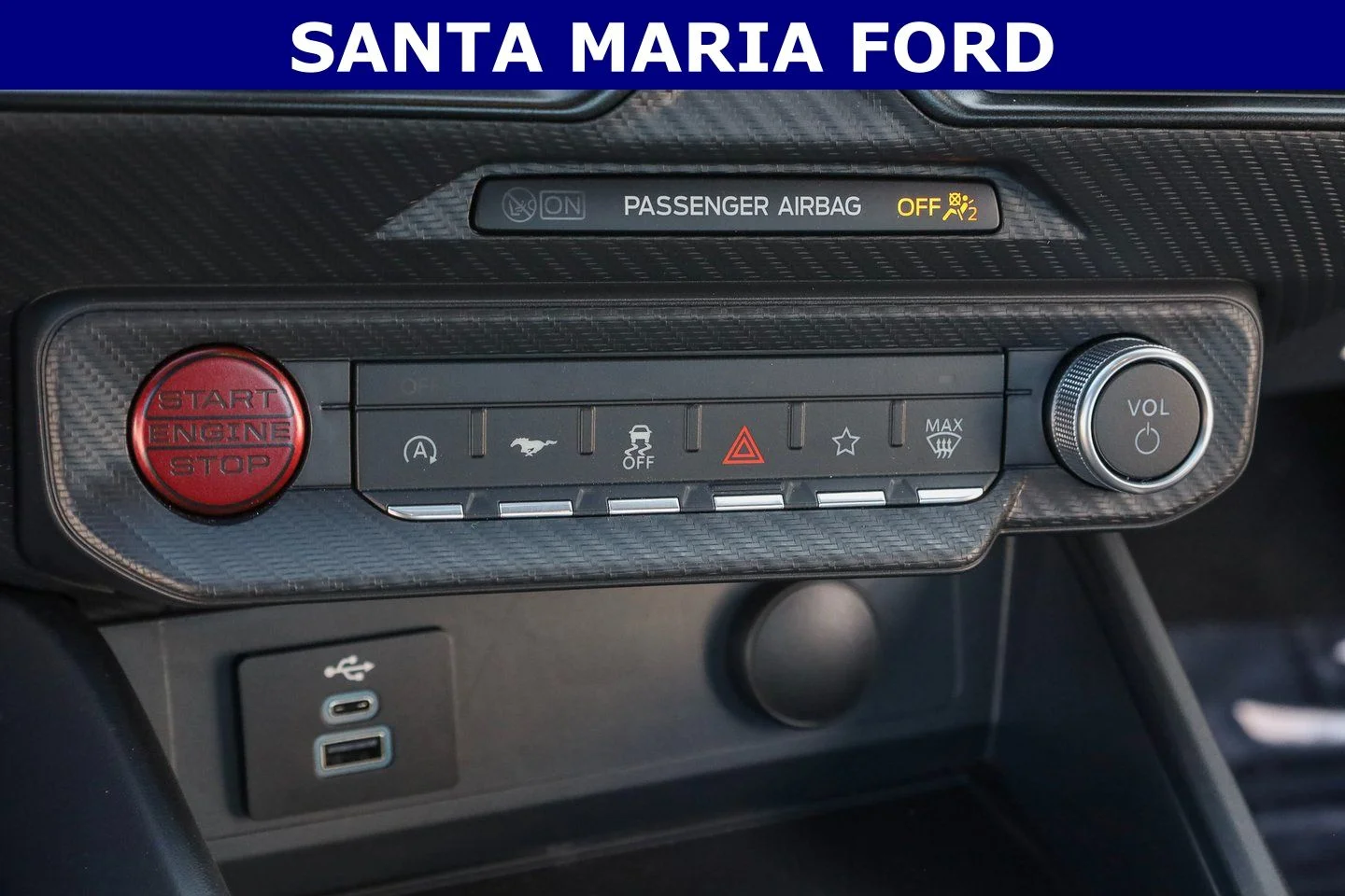 2025 Ford Mustang EcoBoost Fastback - Photo 17