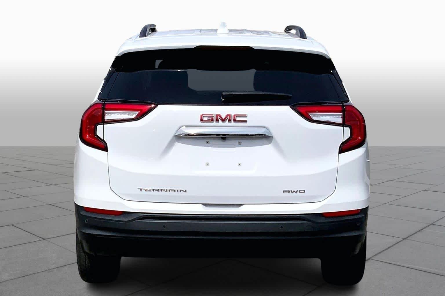 Pre-Owned 2023 GMC Terrain SLE