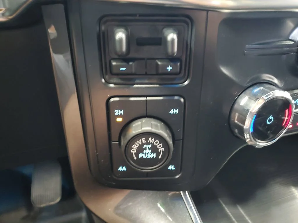 Used 2022 Blue Ford XL image 20