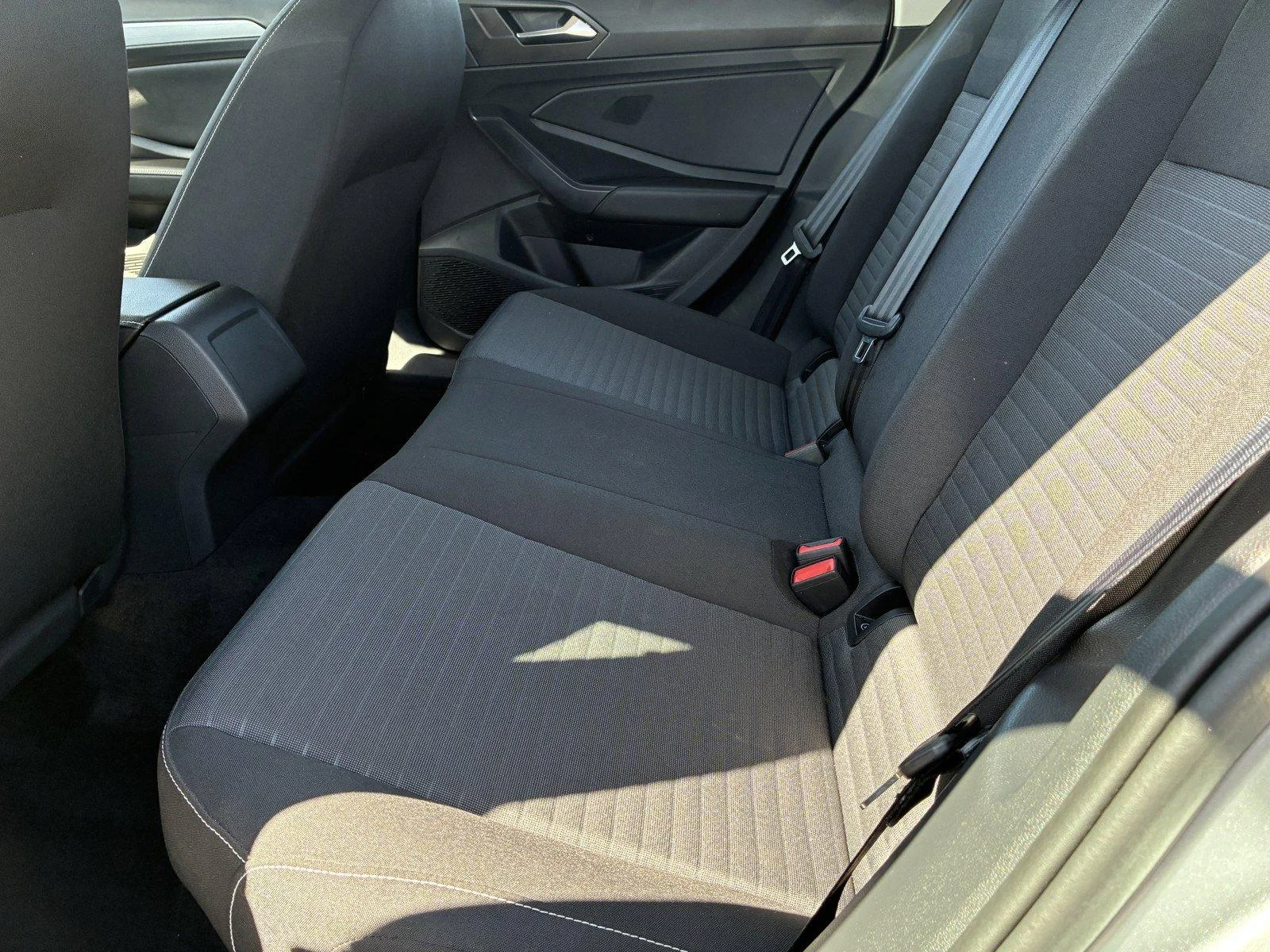 Used 2025  Volkswagen S image 15