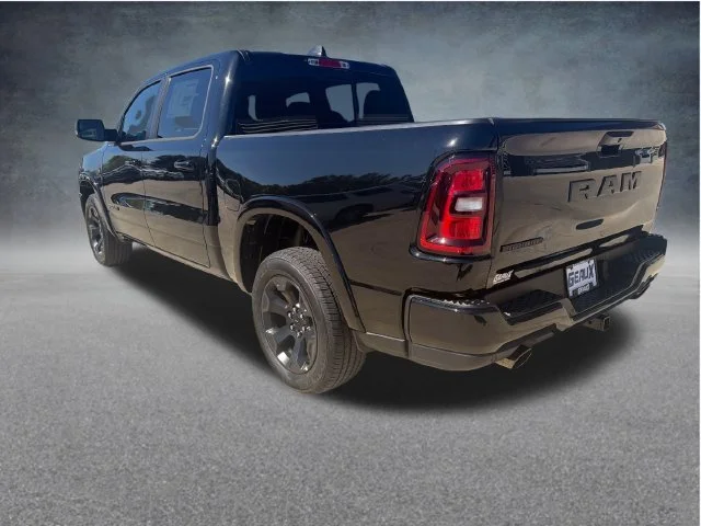 New 2027 Diamond Black Crystal Pearl-Coat Exterior Paint RAM Big Horn/Lone Star image 5