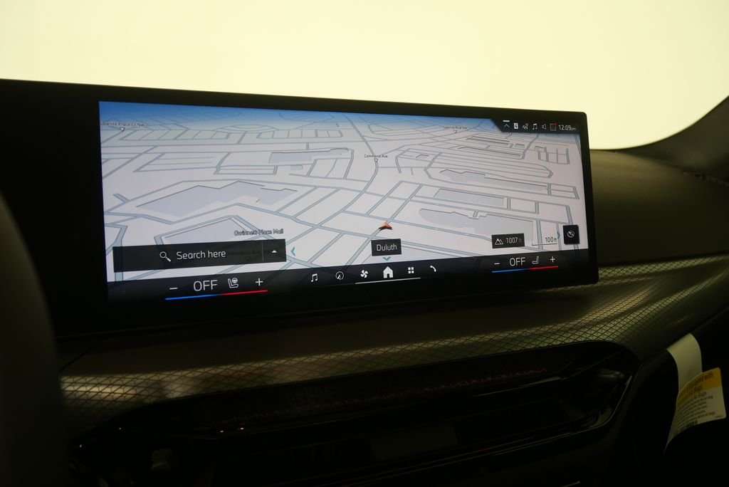 2026 BMW 3 Series 330i - Photo 21