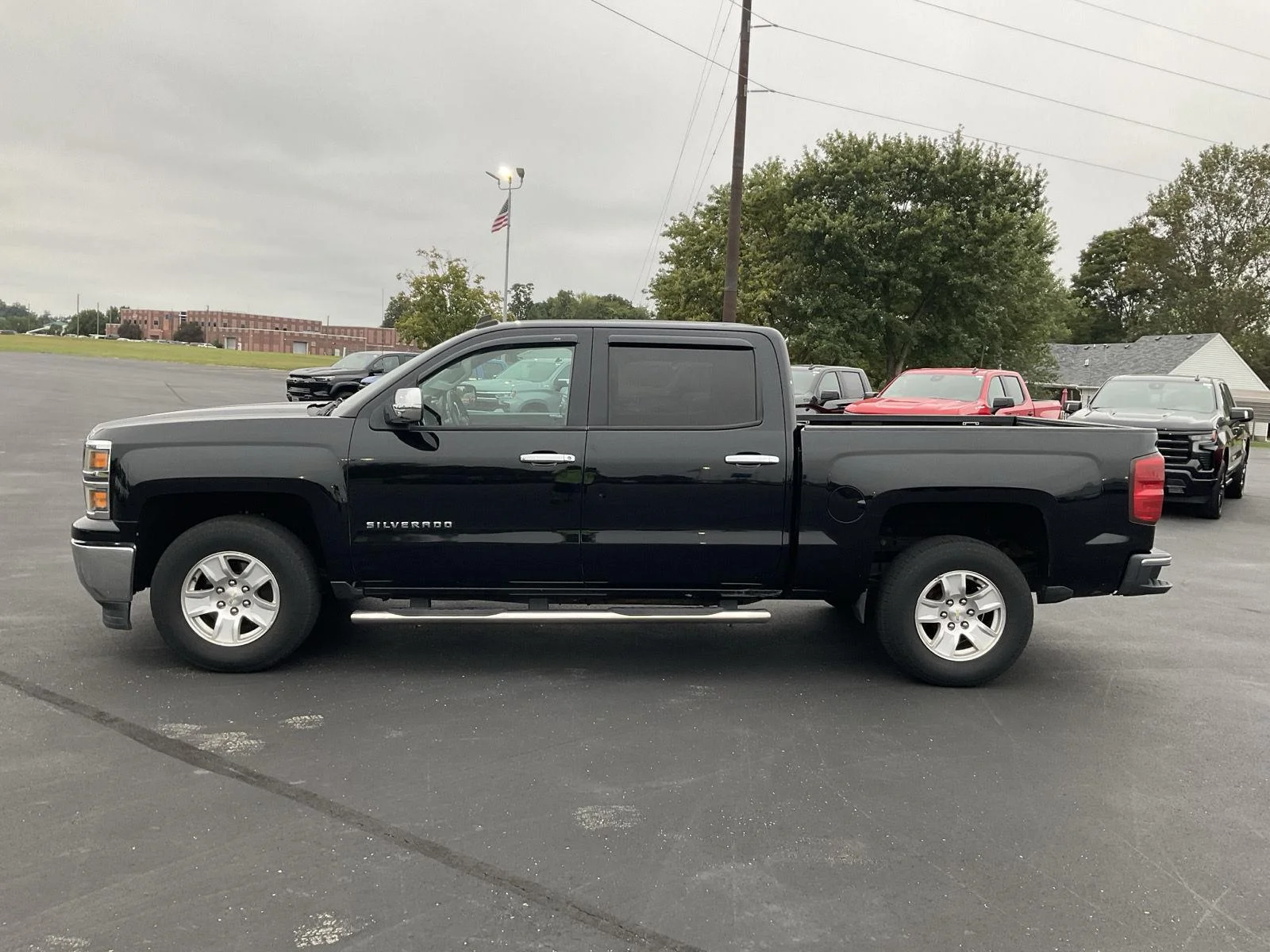 Used 2014 Black Chevrolet LT image 4