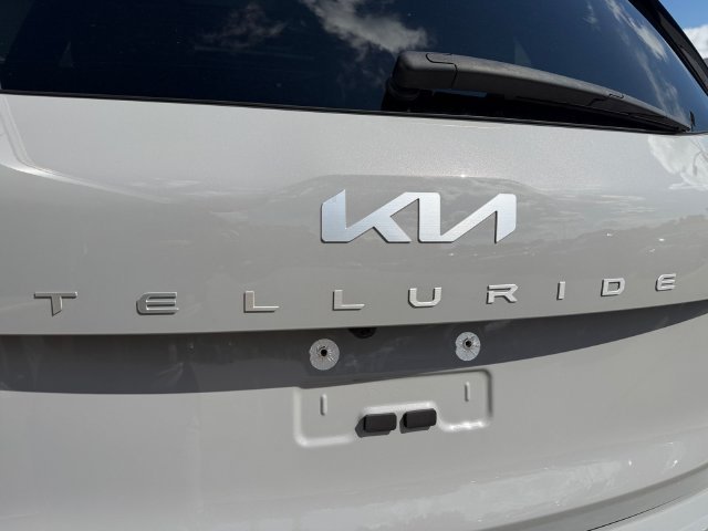 Used 2024 Gray Kia SX-Prestige X-Line image 86