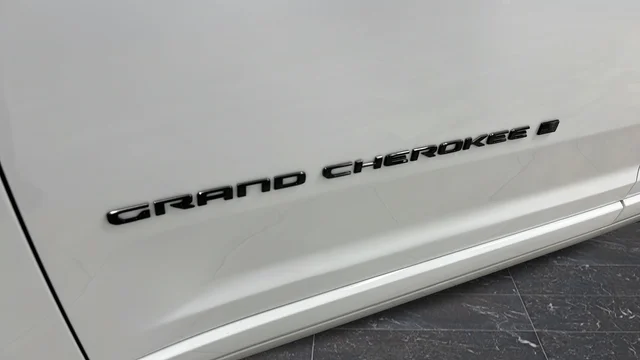 Used 2024 Bright White Clearcoat Jeep Summit image 44