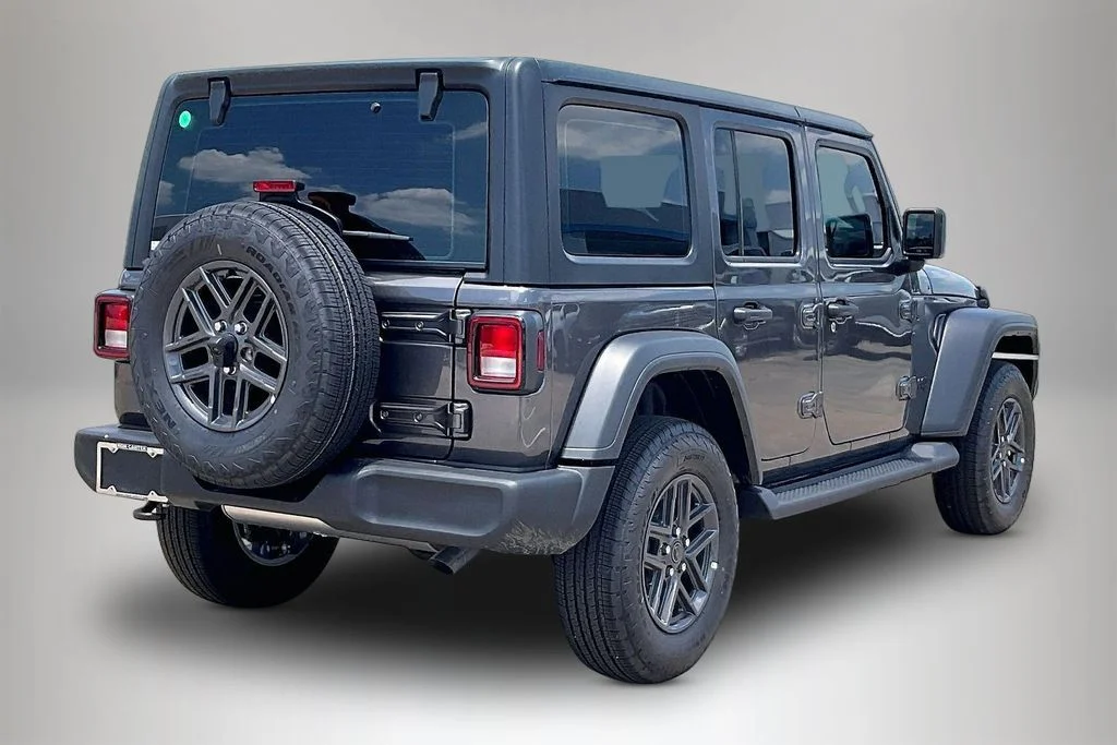 New 2026 Jeep Wrangler Sport 4D Sport Utility