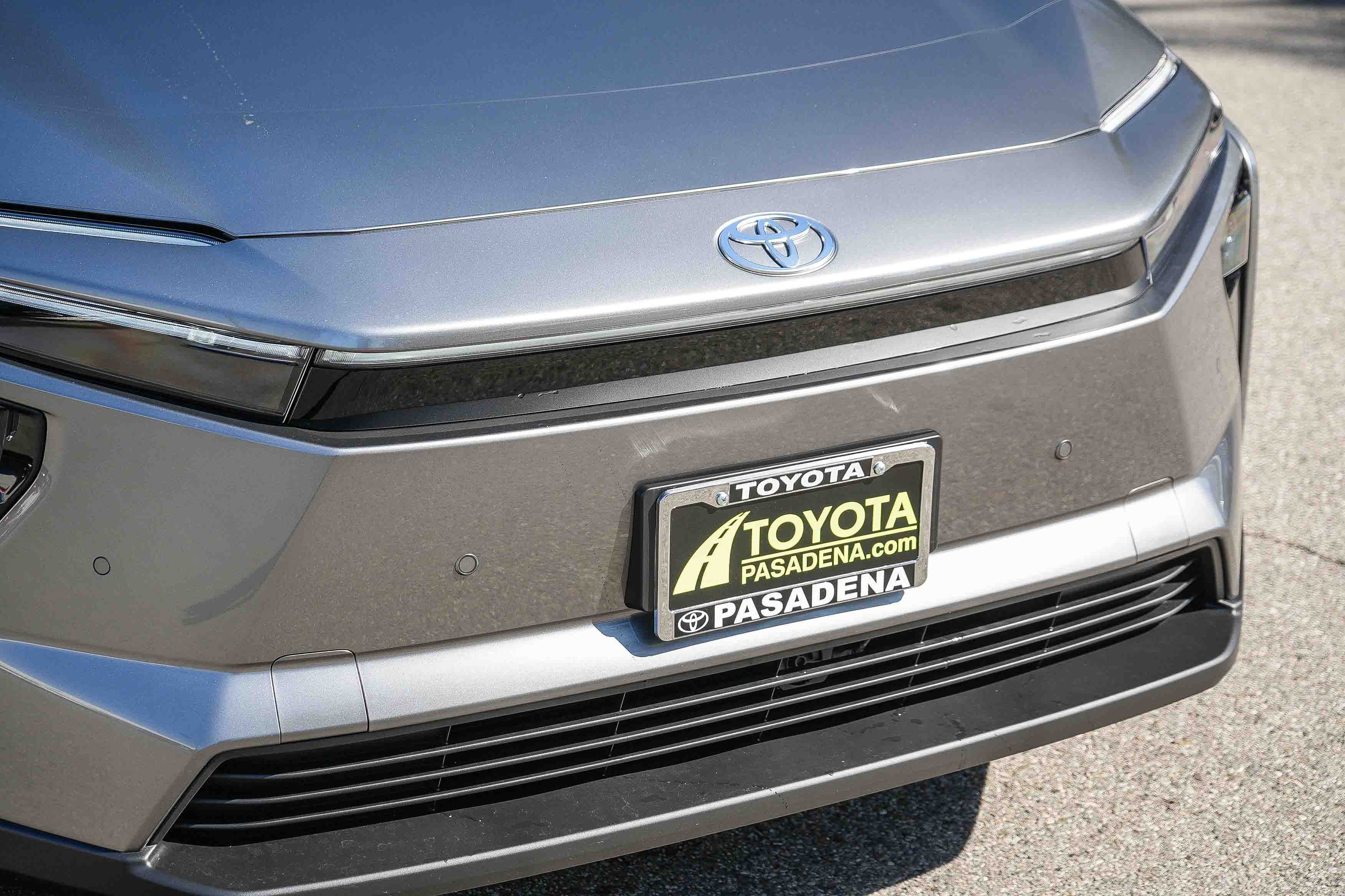 New 2026 Heavy Metal <sup>1</sup> Toyota  XLE image 5