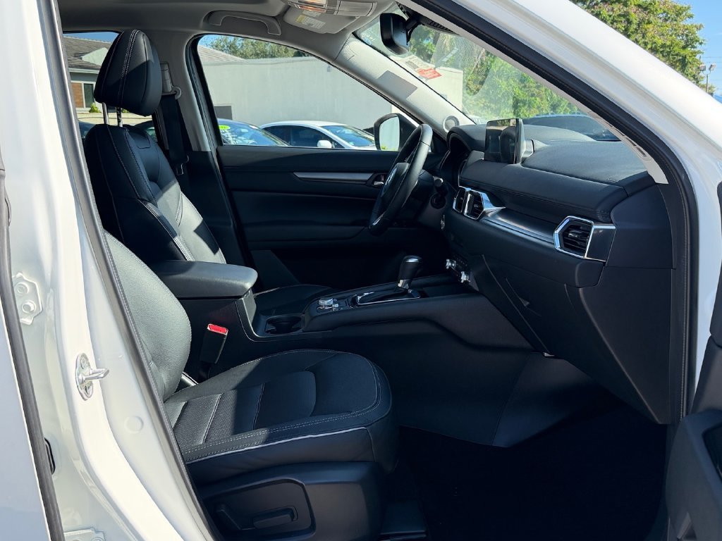 Certified Used 2024 White Mazda 2.5 S Preferred Package image 16