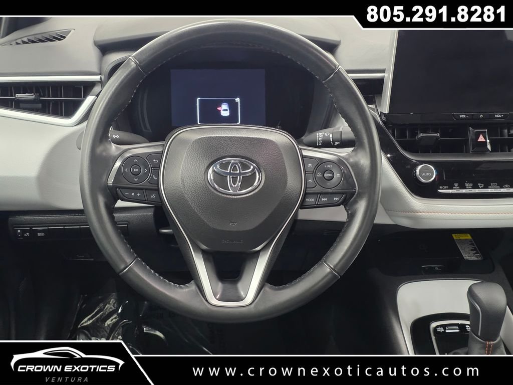 Used 2025 White Toyota FX image 17