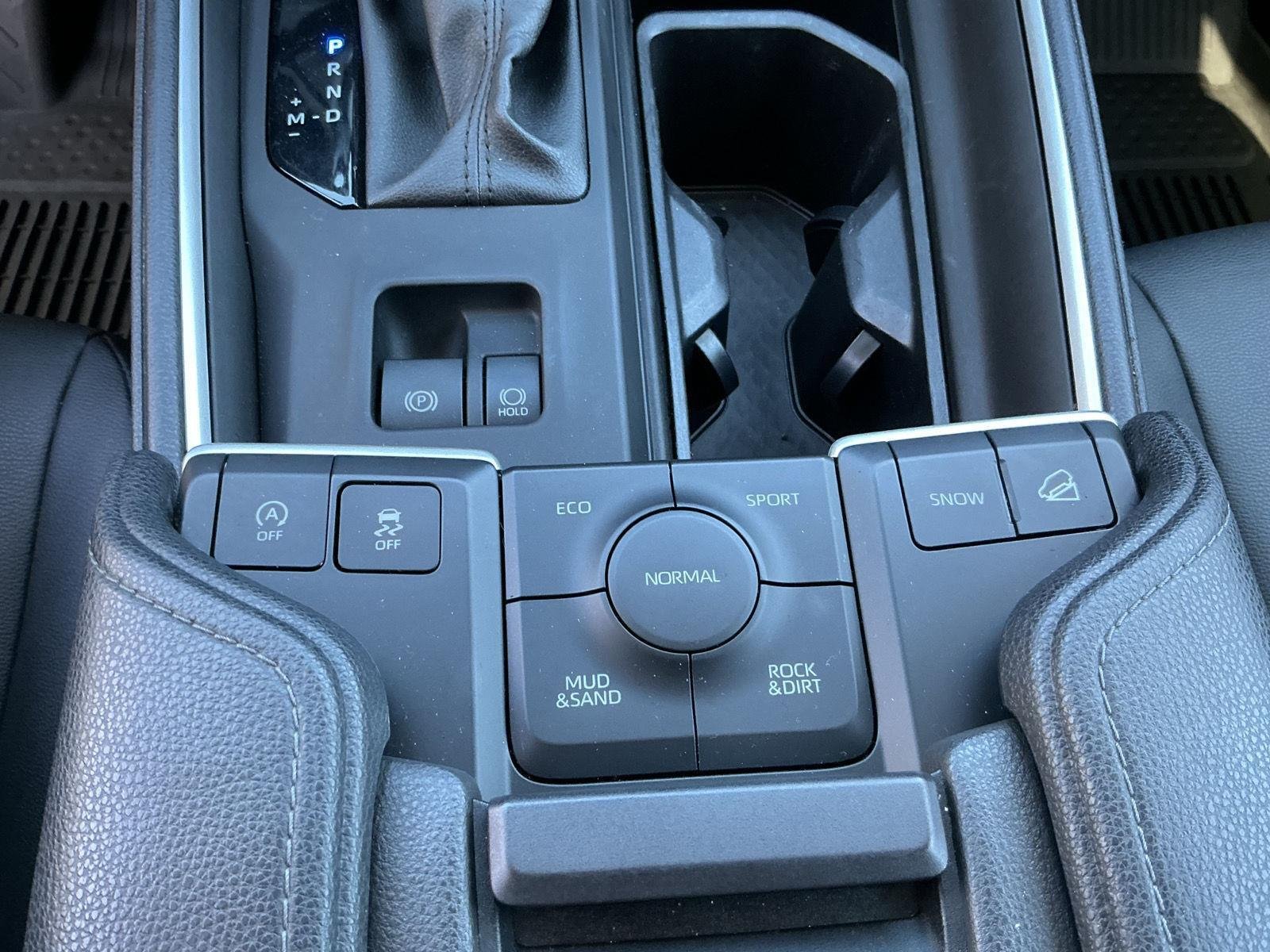2024 Toyota Grand Highlander XLE - Photo 14
