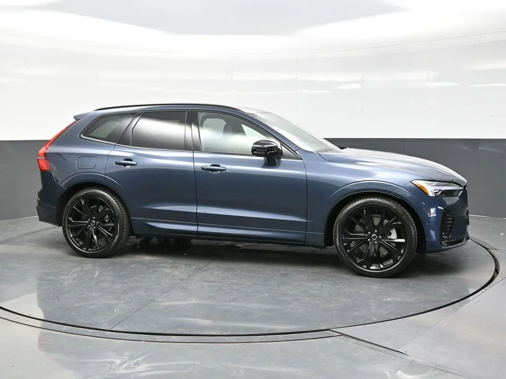 New 2026 Denim Blue Volvo Ultra image 8