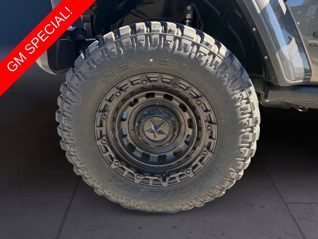 New 2024 Granite Crystal Metallic Clear-Coat Exterior Paint Jeep Willys image 9