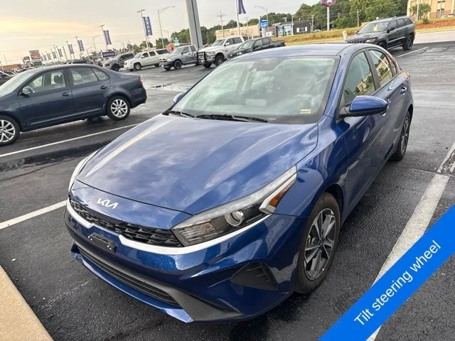 Used 2024 Deep Sea Blue Kia LXS image 11