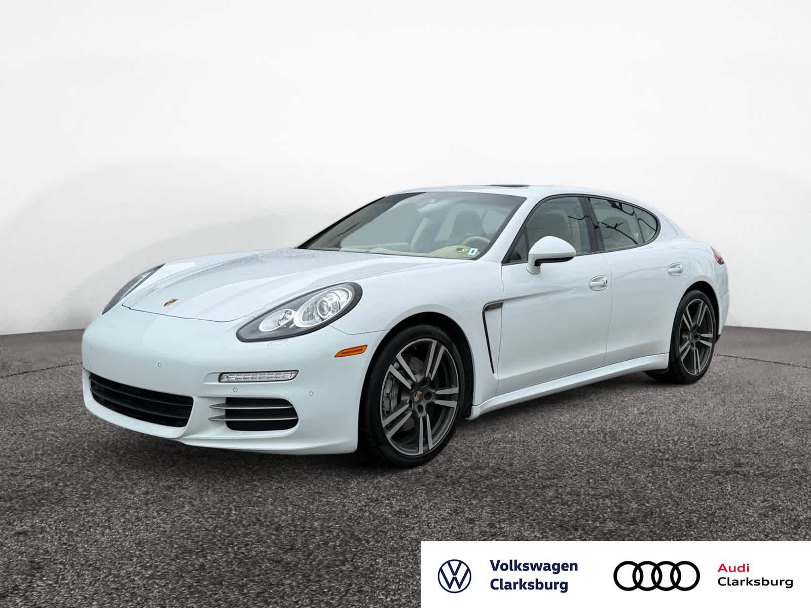 2014 Porsche Panamera Base